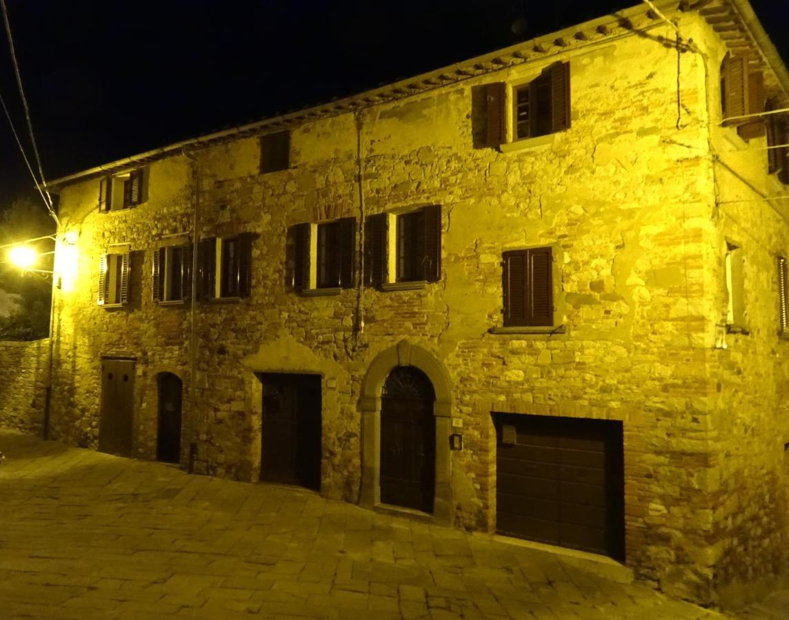 Lucignolo Apartment Lucignano Bagian luar foto