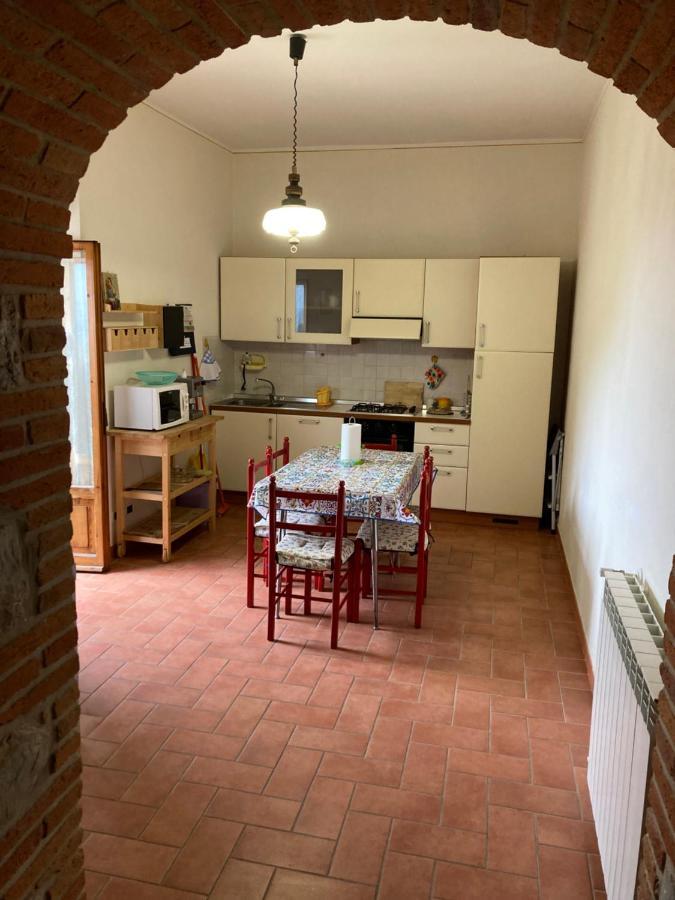 Lucignolo Apartment Lucignano Bagian luar foto